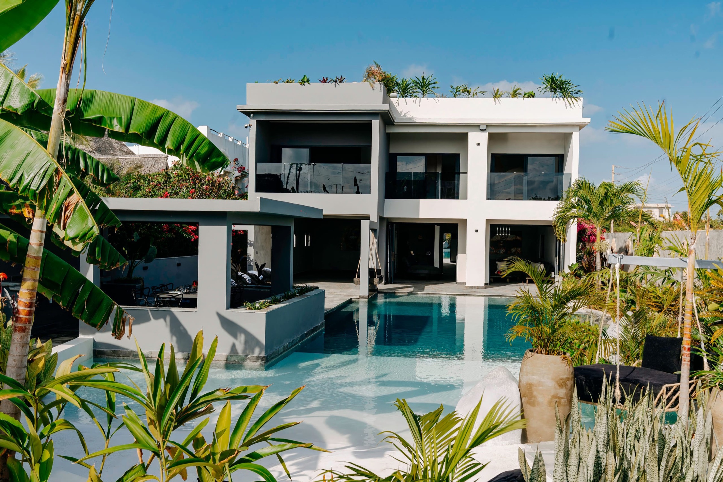WAZO Villa, a modern villa and exclusive-use pool in Watamu, Kenya